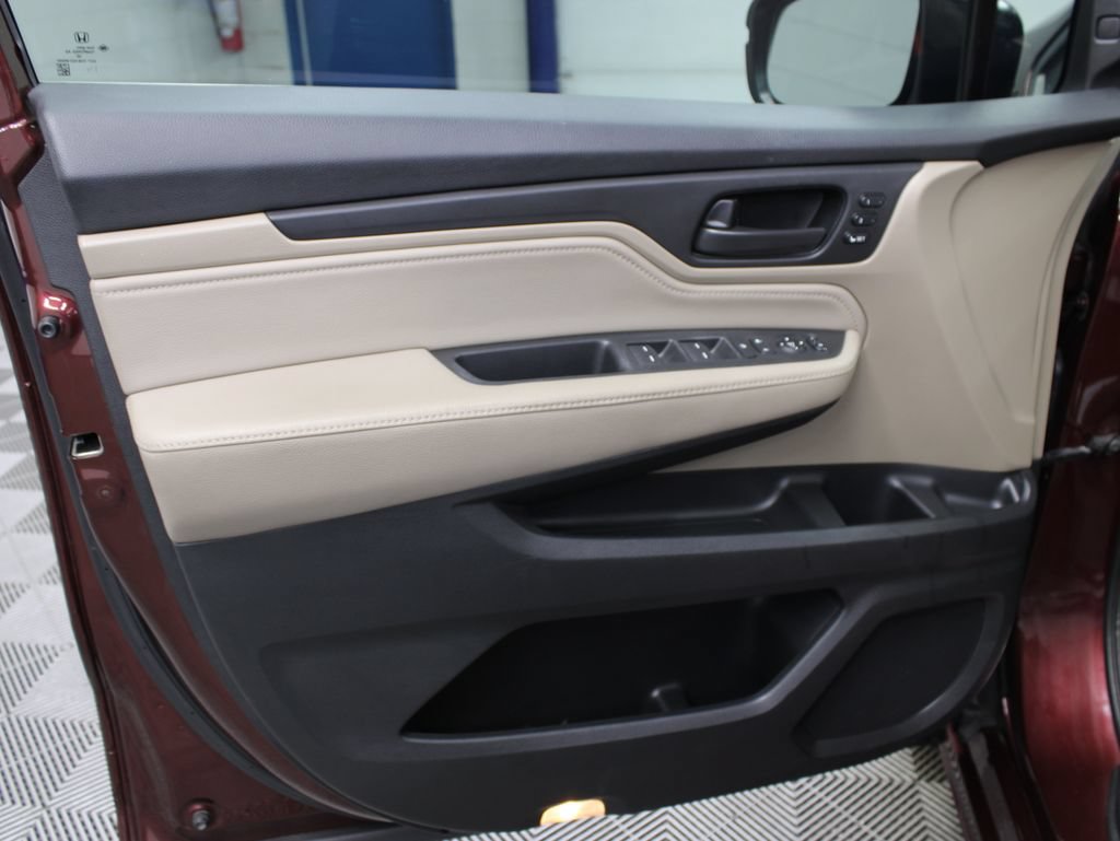 Used 2018 Honda Odyssey Touring image 58