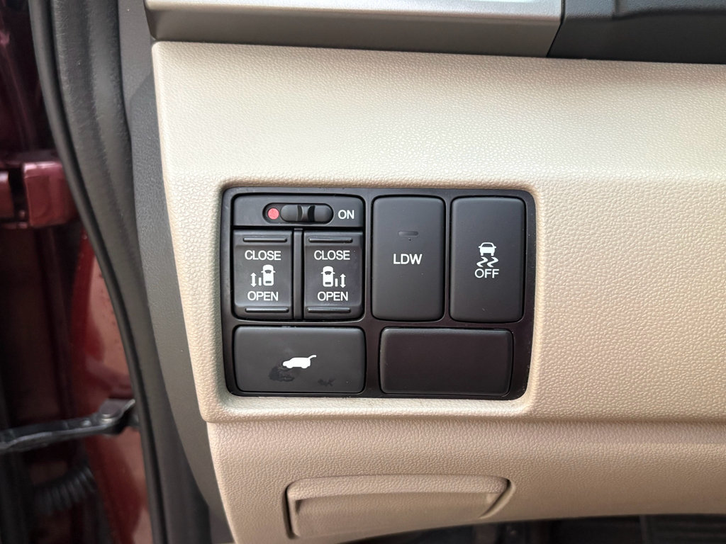 Used 2017 Honda Odyssey EX-L image 11
