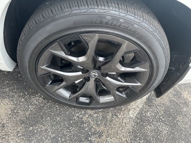 Certified 2026 Lexus TX 500h 500h F SPORT Performance Premi w/ Technology Package image 9