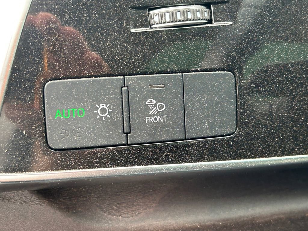 Used 2023 Audi Q8 Premium Plus w/ Premium Plus Package image 30