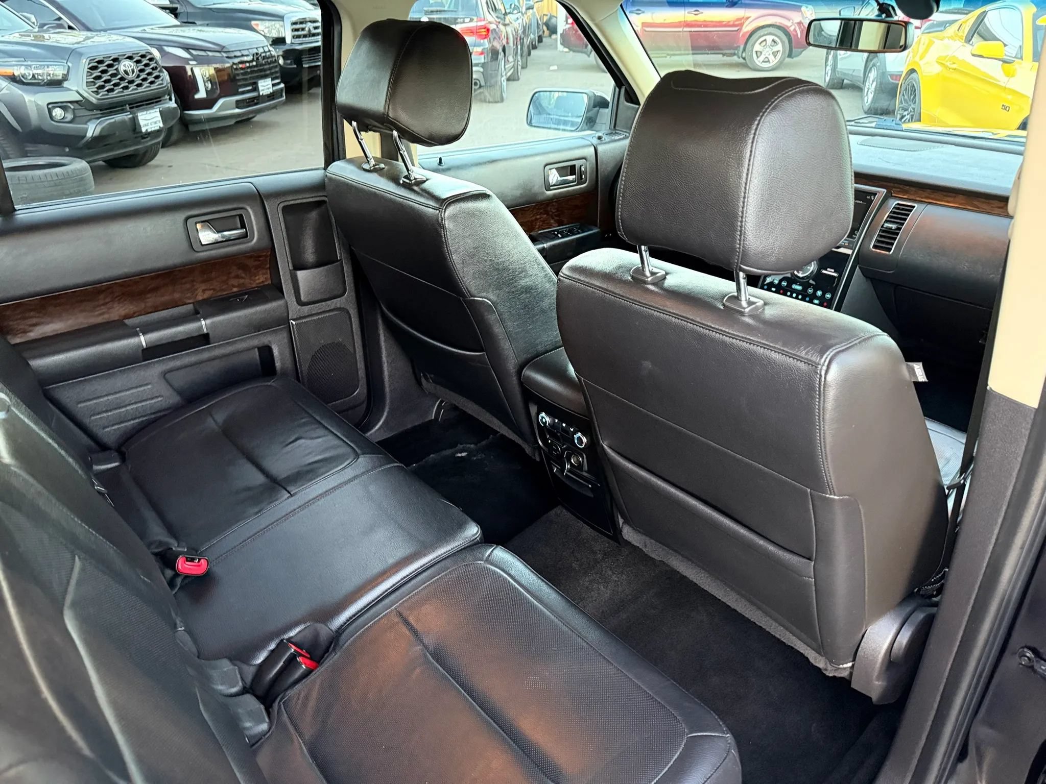 Used 2019 Ford Flex Limited AWD/4WD image 18