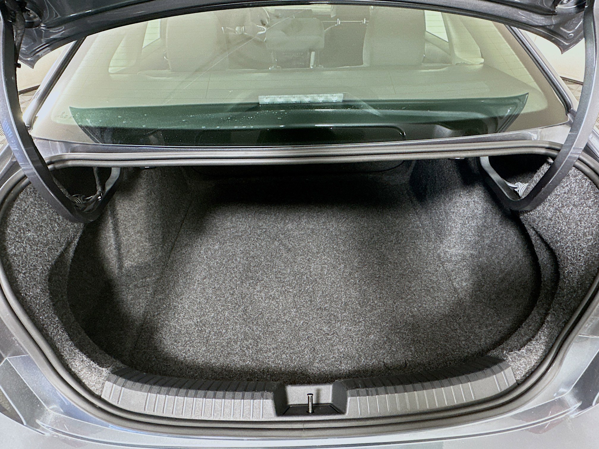 Used 2025 Volkswagen Jetta S image 27