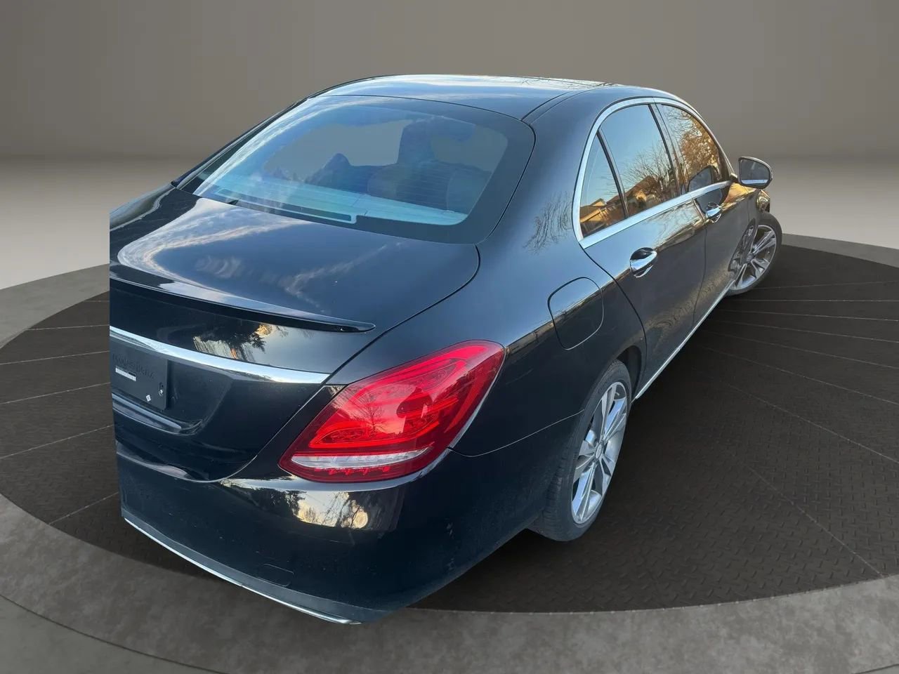 Used 2016 Mercedes-Benz C 300 Sedan image 16