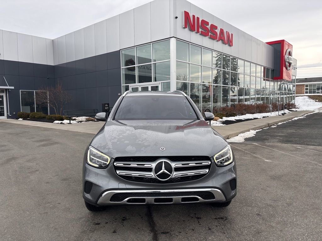Used 2021 Mercedes-Benz GLC 300 image 2