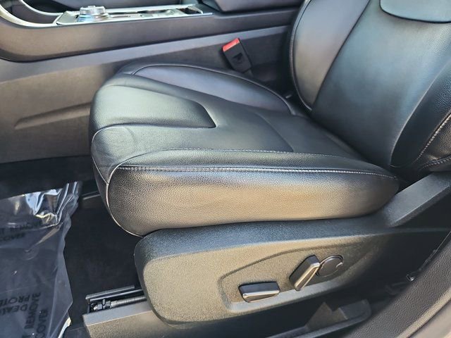 Used 2022 Ford Edge Titanium image 28