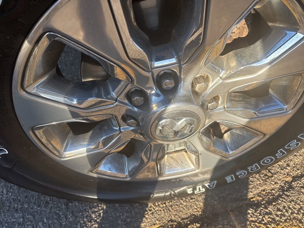 Used 2019 RAM 3500 Limited image 2