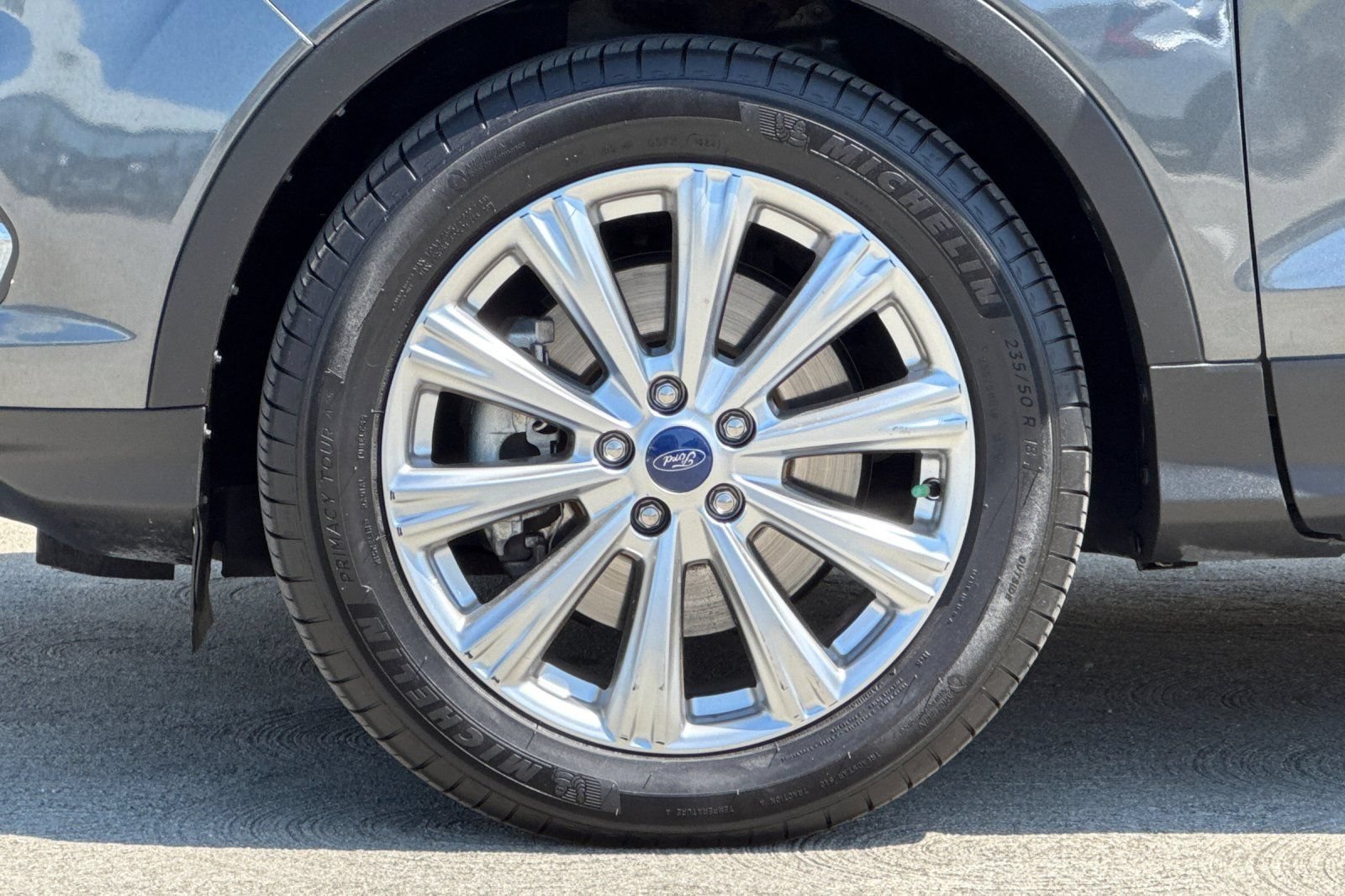 Used 2017 Ford Escape Titanium AWD/4WD image 27
