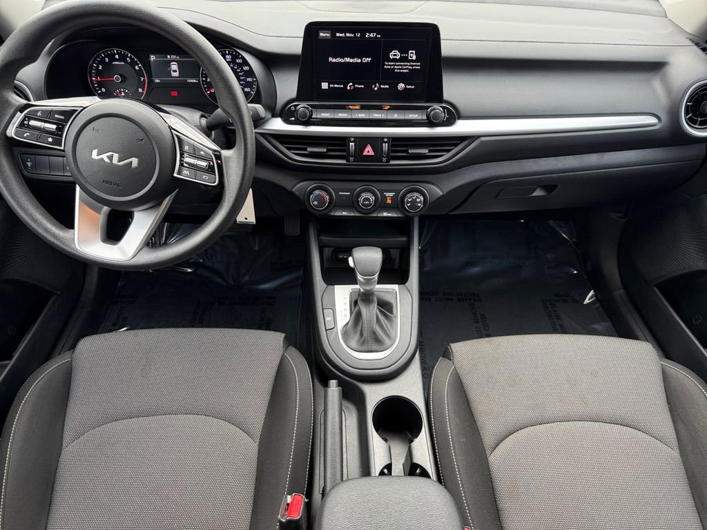 Used 2024 Kia Forte LXS image 11