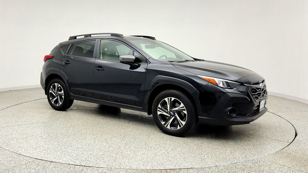 Used 2024 Subaru Crosstrek 2.0i Premium AWD/4WD image 3