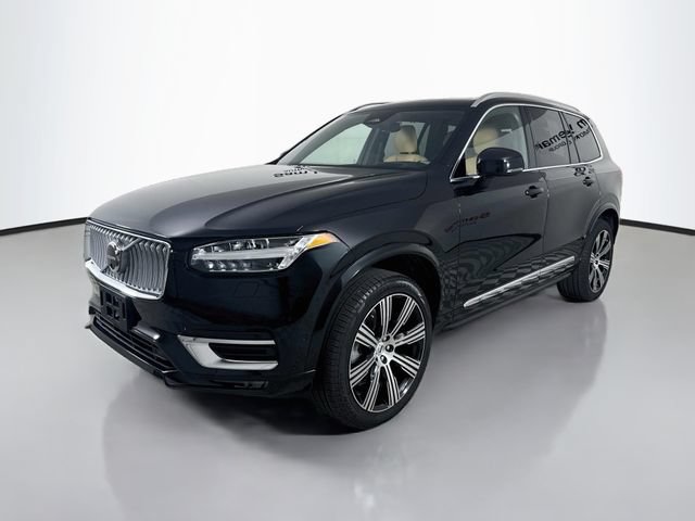 Used 2025 Volvo XC90 B6 Ultra w/ Protection Package Premier AWD/4WD image 3