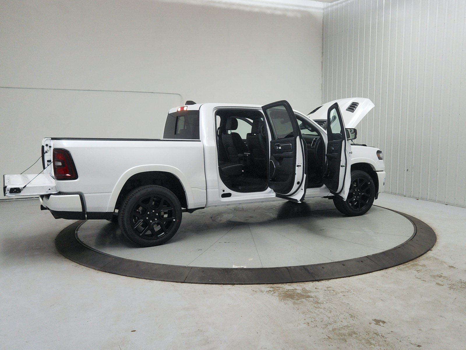 New 2026 RAM 1500 Laramie w/ Night Edition AWD/4WD image 16