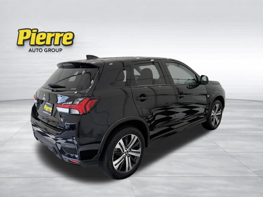 Used 2026 Mitsubishi Outlander Sport ES AWD/4WD image 5