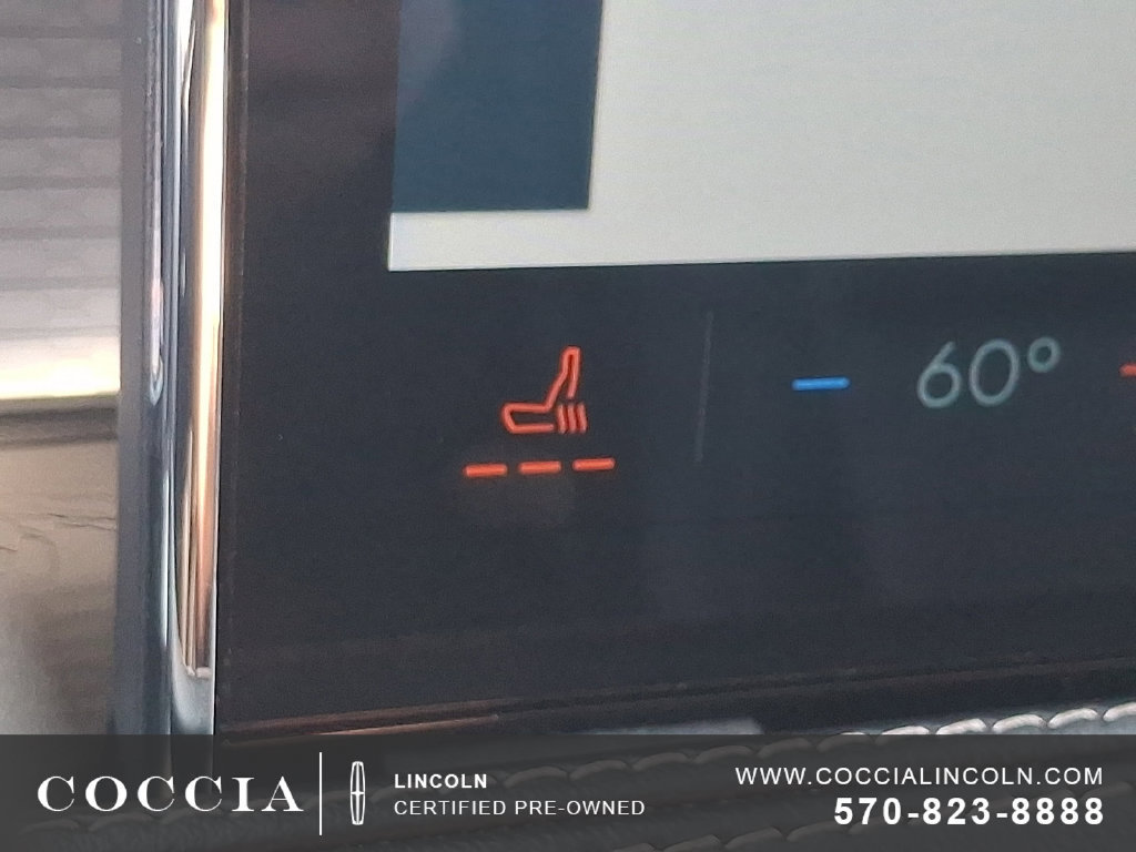 Certified 2024 Lincoln Corsair AWD image 25