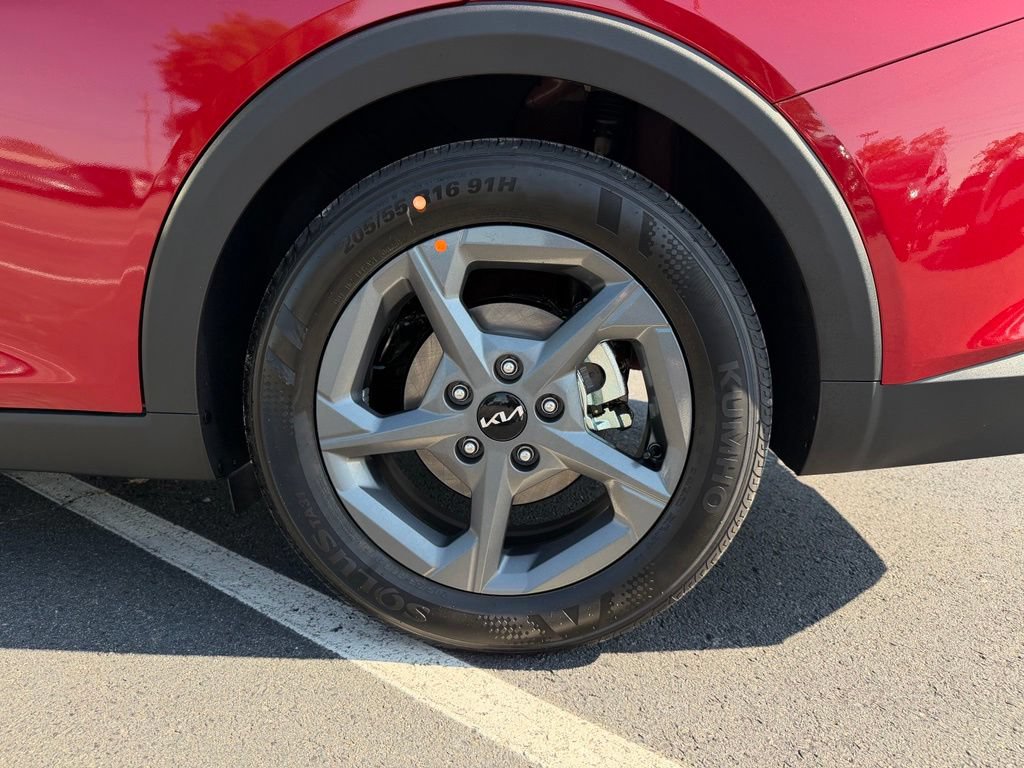 New 2026 Kia K4 FWD image 35