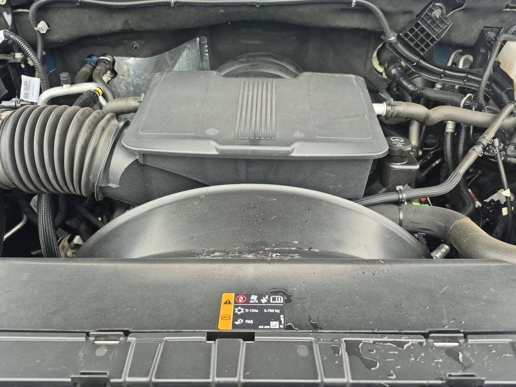 Used 2025 Chevrolet Silverado 3500 W/T image 30