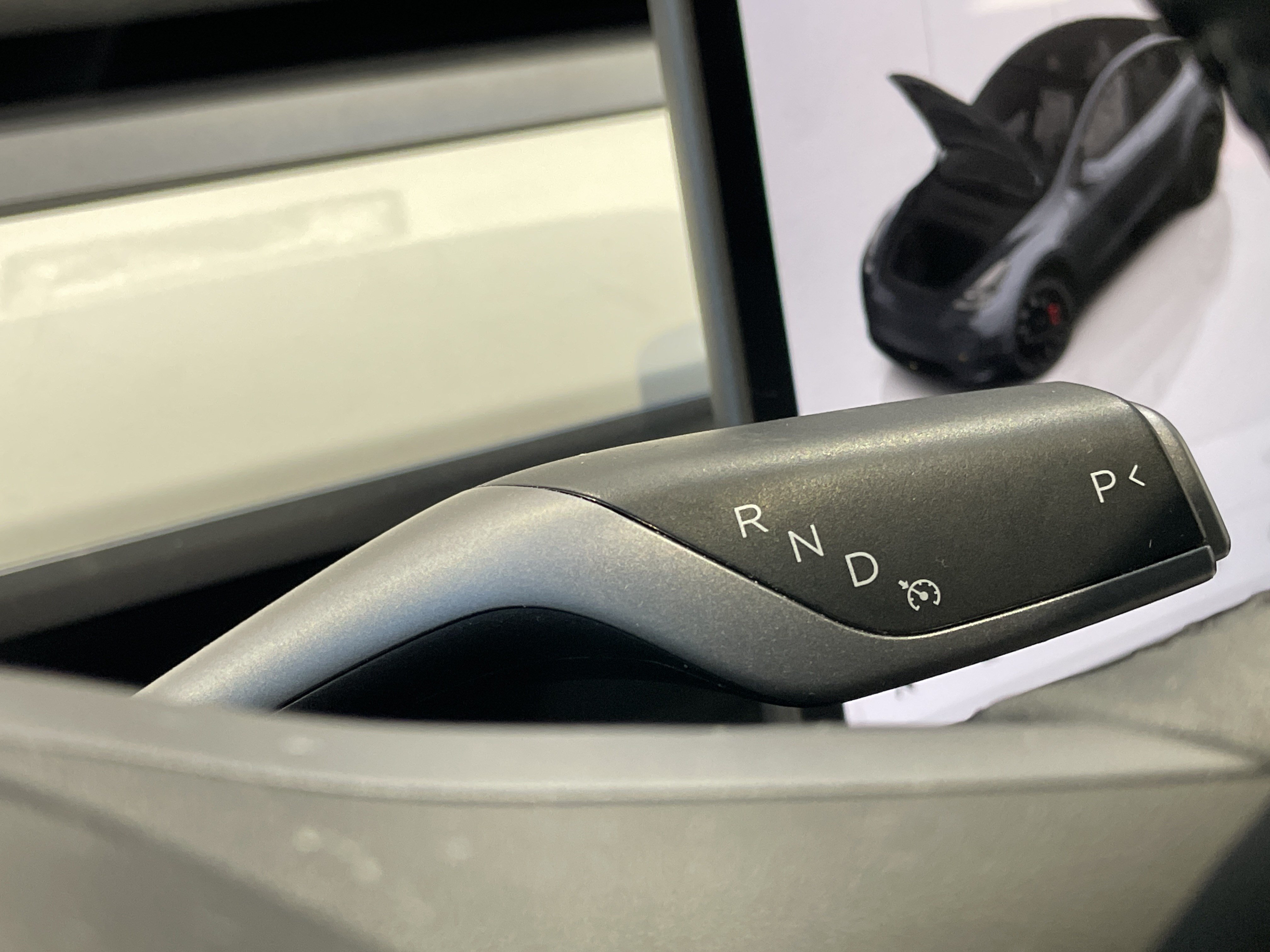 Used 2023 Tesla Model Y Performance AWD/4WD image 28