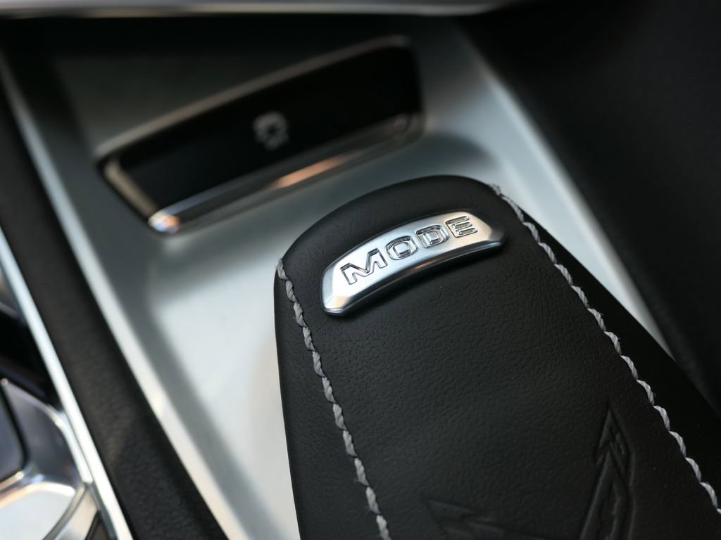 Used 2025 Chevrolet Corvette Stingray Coupe w/ 1LT image 21