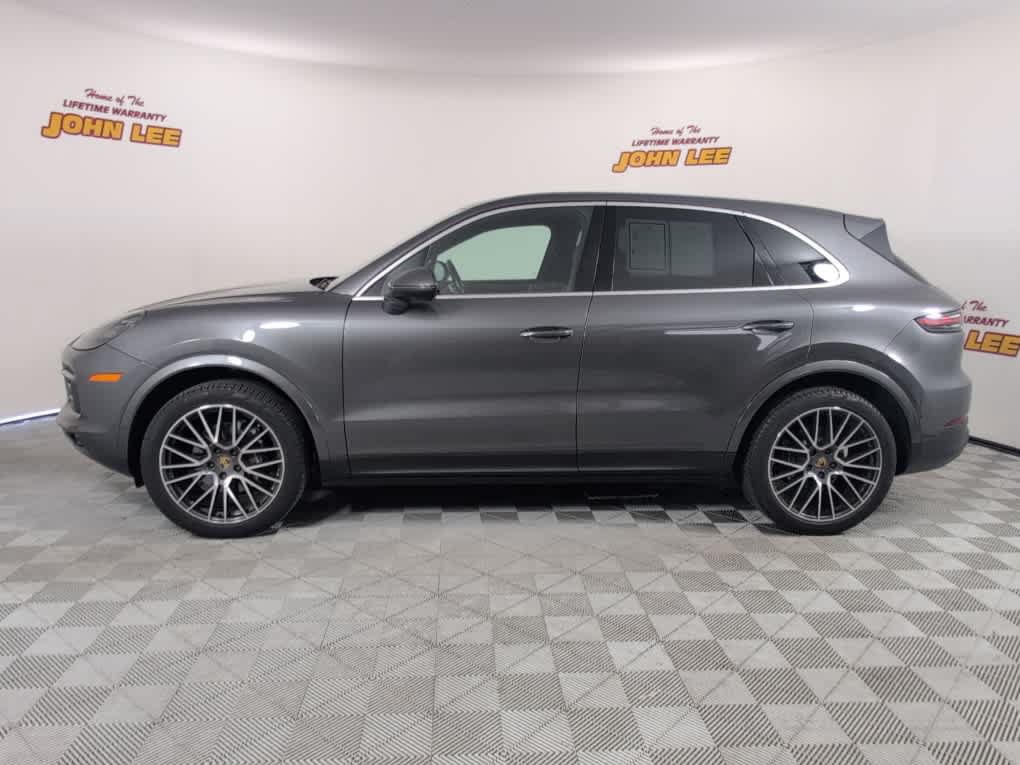 Used 2019 Porsche Cayenne AWD/4WD image 2