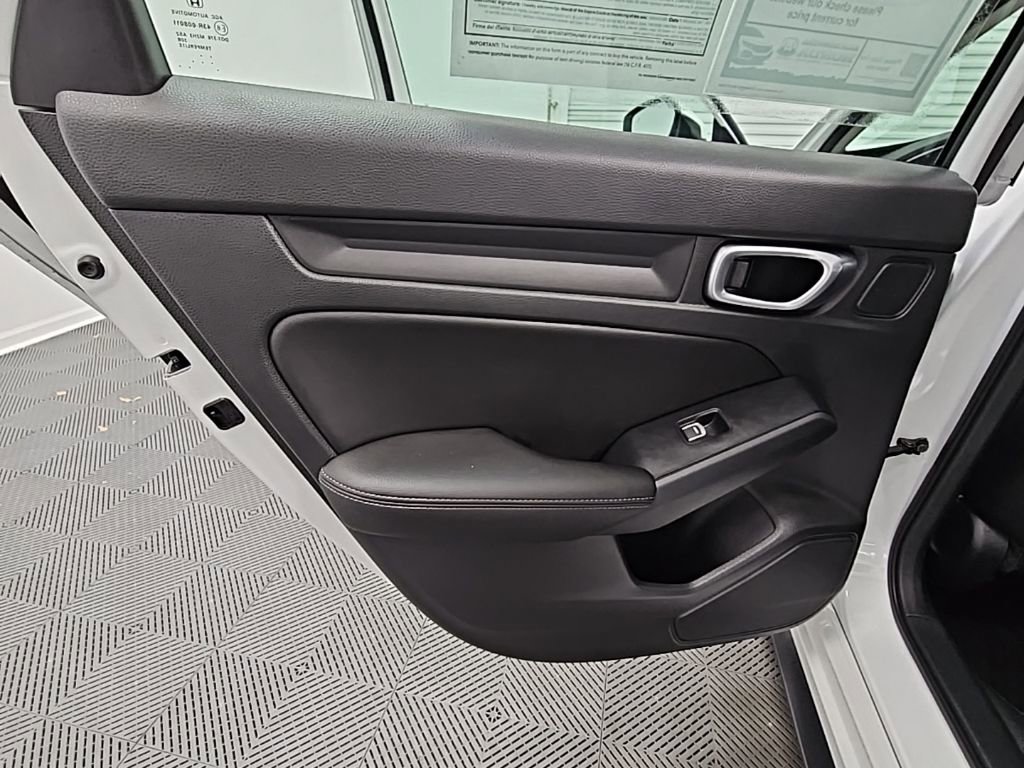 Used 2024 Honda Civic EX-L image 30