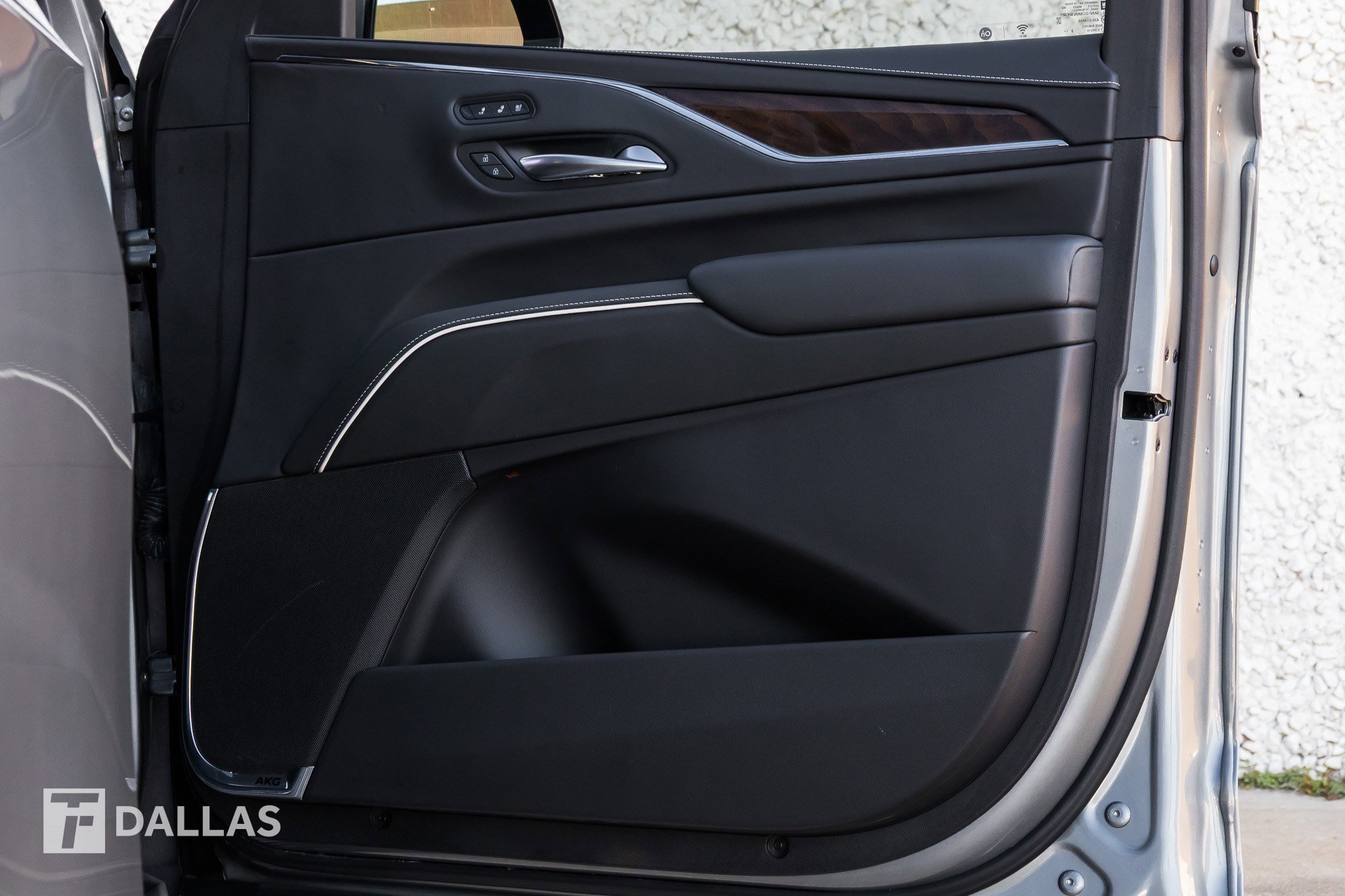 Used 2023 Cadillac Escalade Sport Platinum image 38