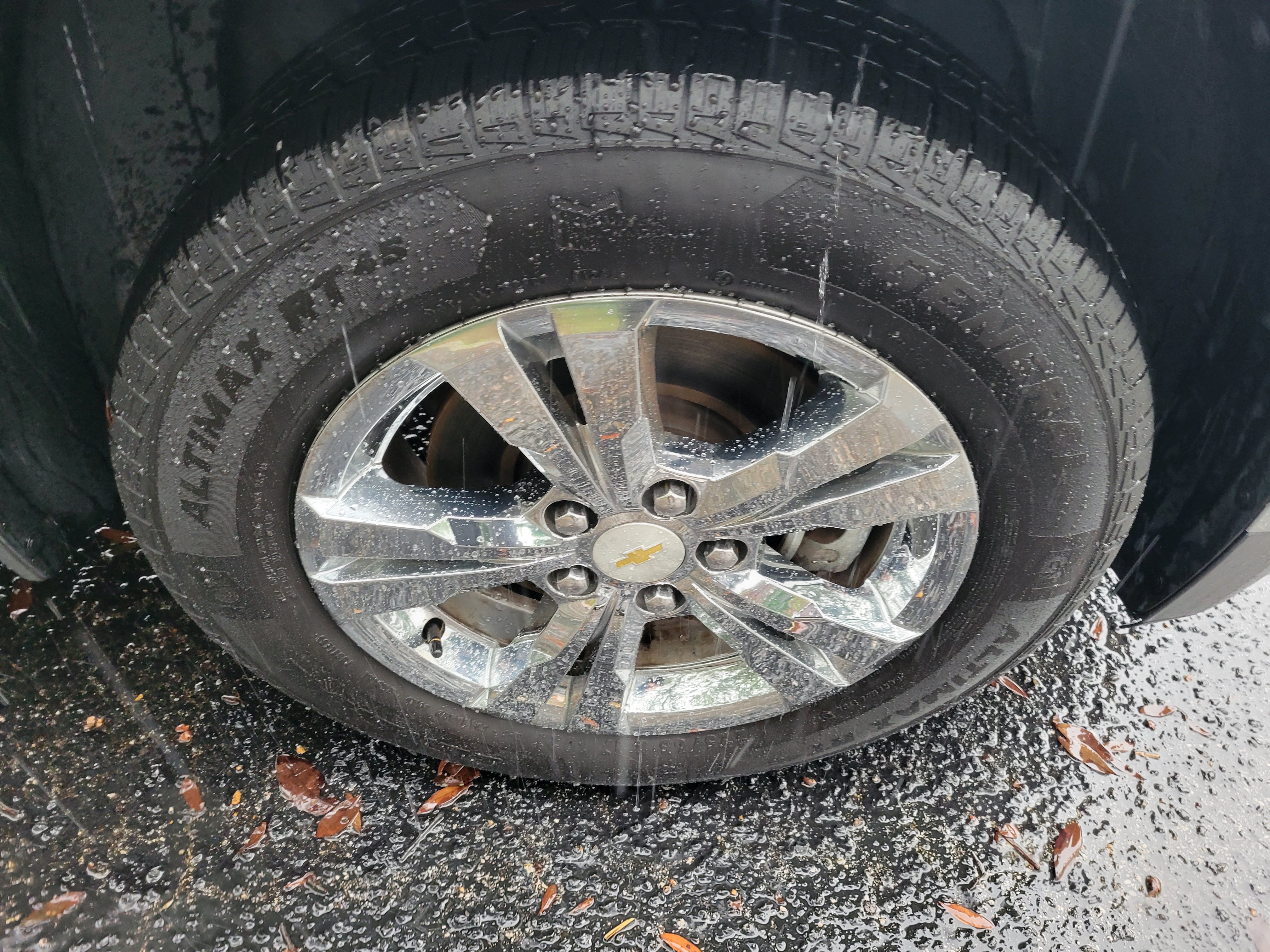 Certified 2017 Chevrolet Equinox LS FWD image 35