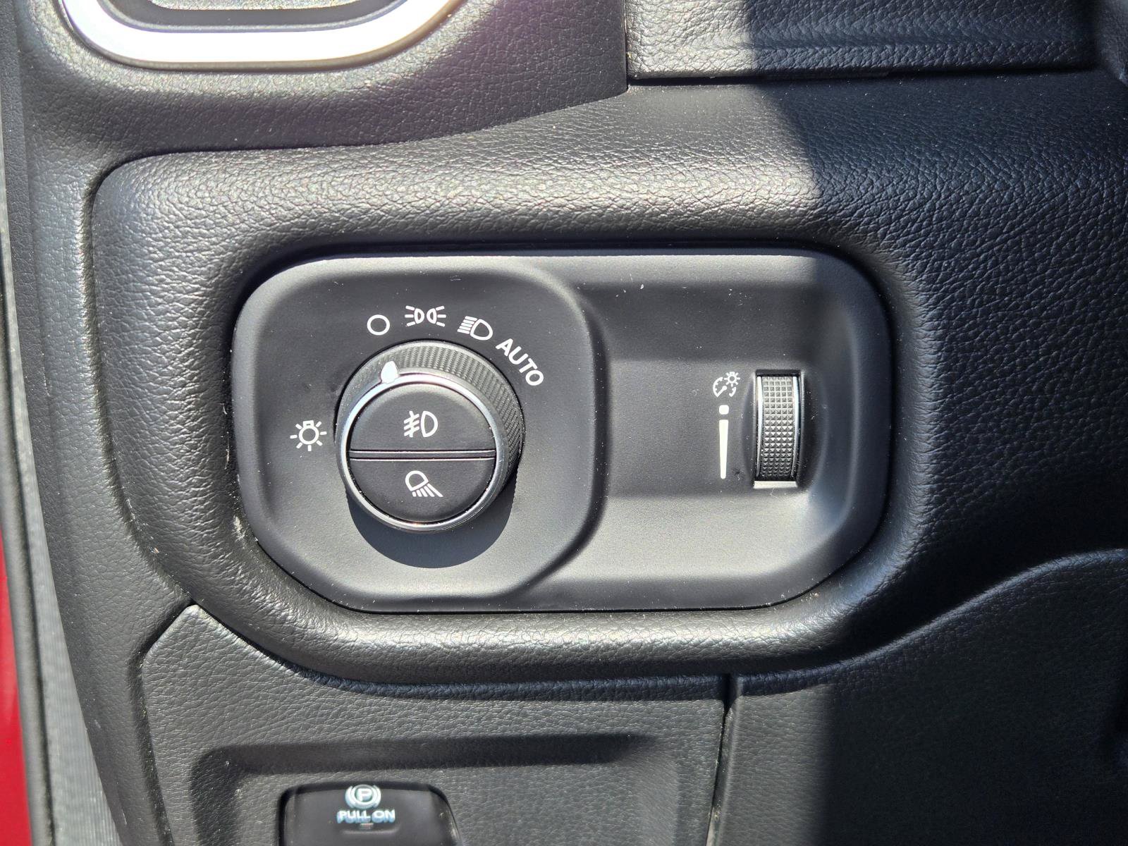 Used 2024 RAM 1500 Big Horn RWD image 17