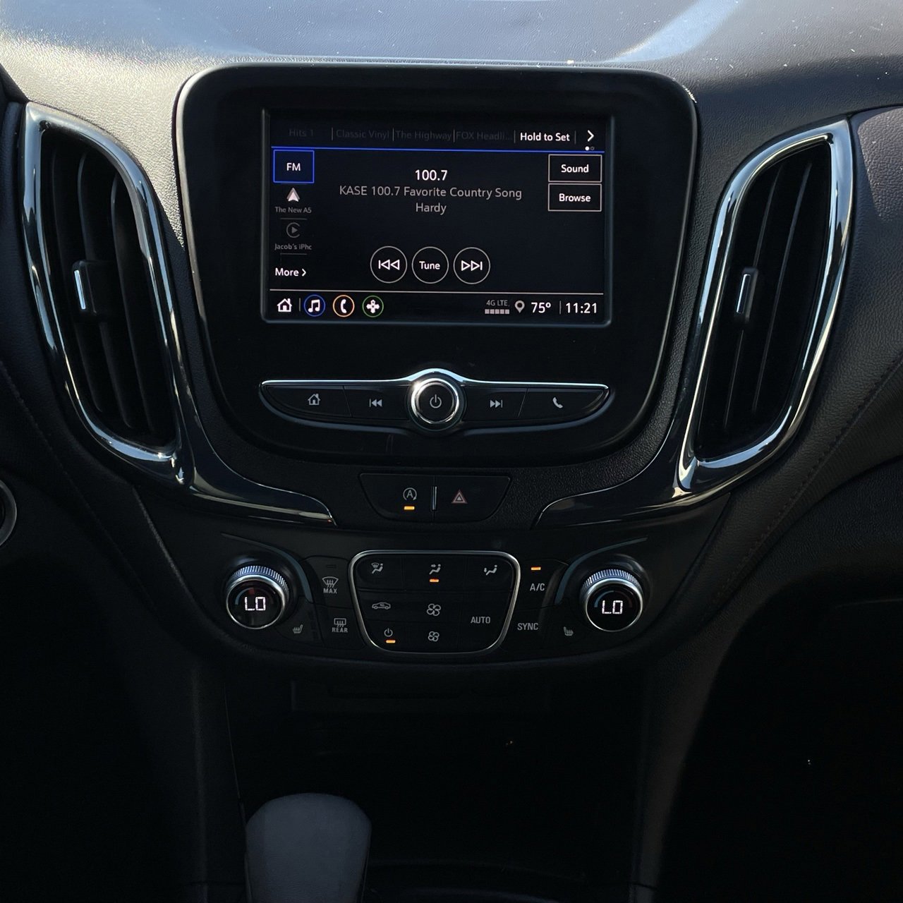 Used 2024 Chevrolet Equinox RS image 17