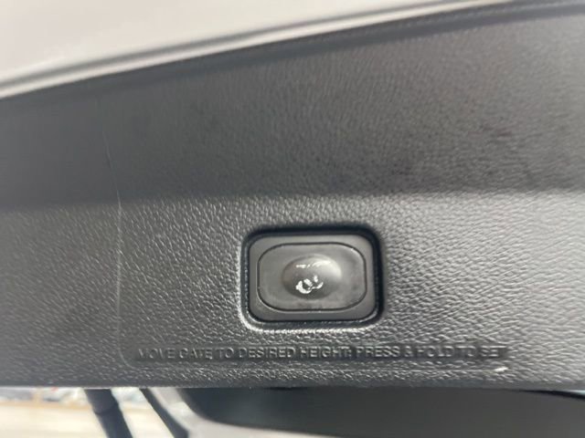 Certified 2018 Ford Explorer XLT w/ Equipment Group 202A image 12