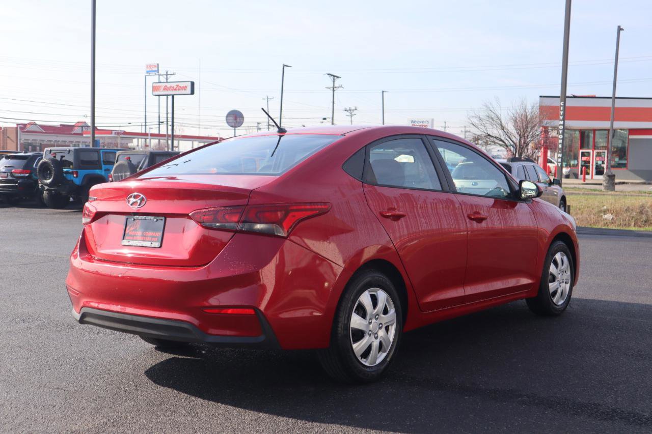 Used 2021 Hyundai Accent SE image 9