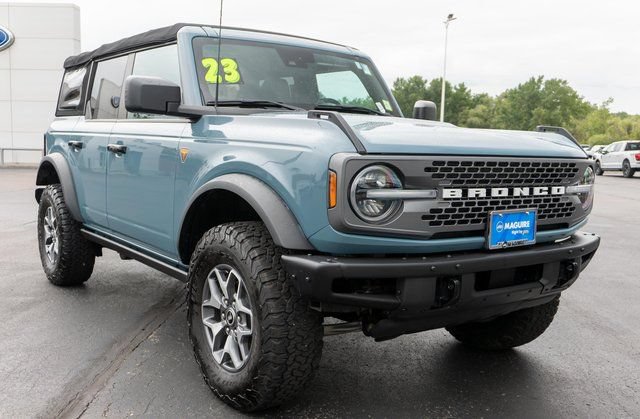 Used 2023 Ford Bronco Badlands AWD/4WD image 4