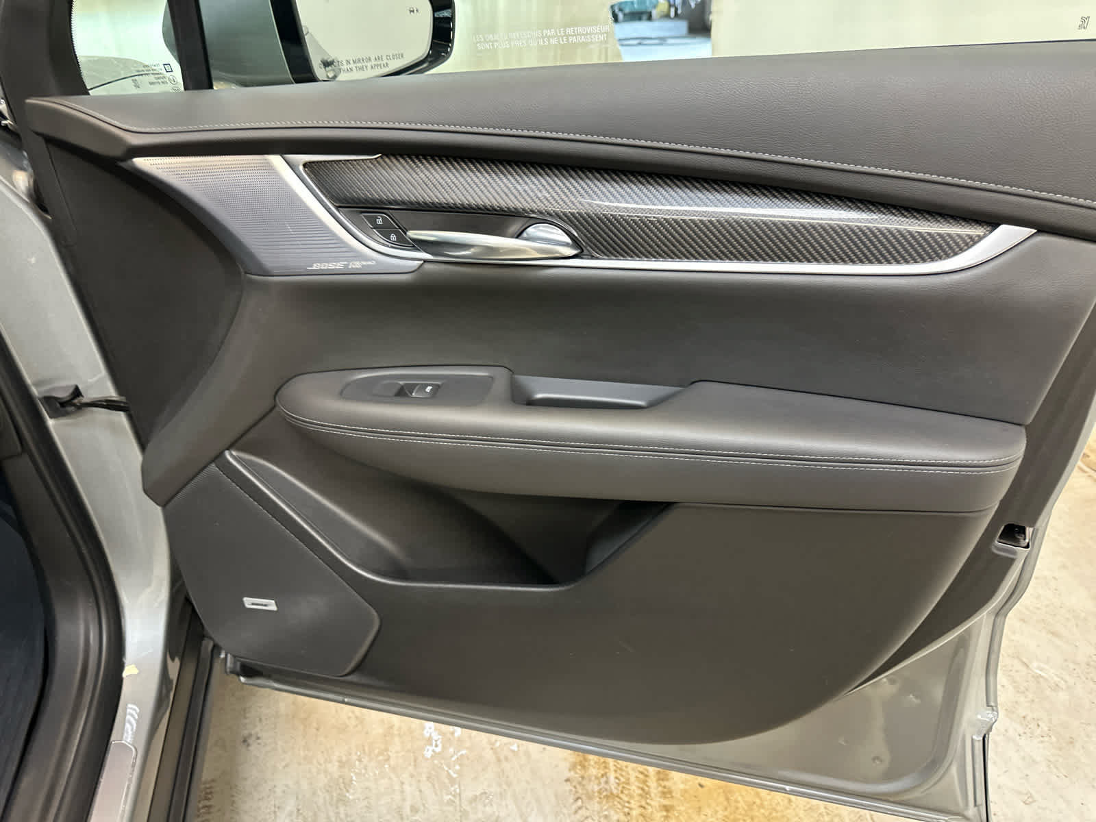 Used 2024 Cadillac XT6 Sport w/ Technology Package AWD/4WD image 28