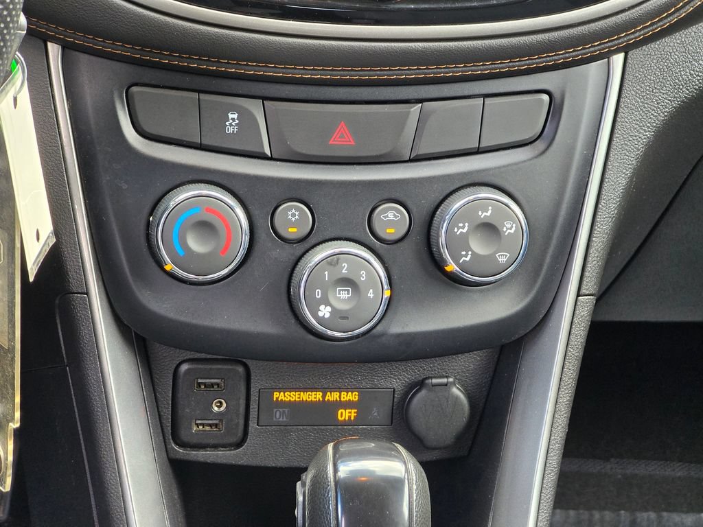 Certified 2020 Chevrolet Trax LS w/ Tint and Cruise Package AWD/4WD image 34