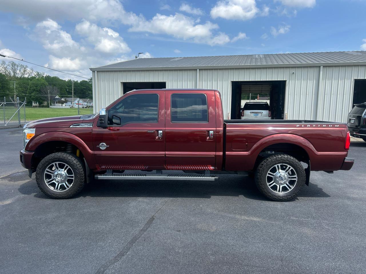 Used 2015 Ford F250 Platinum w/ FX4 Off-Road Package AWD/4WD image 8