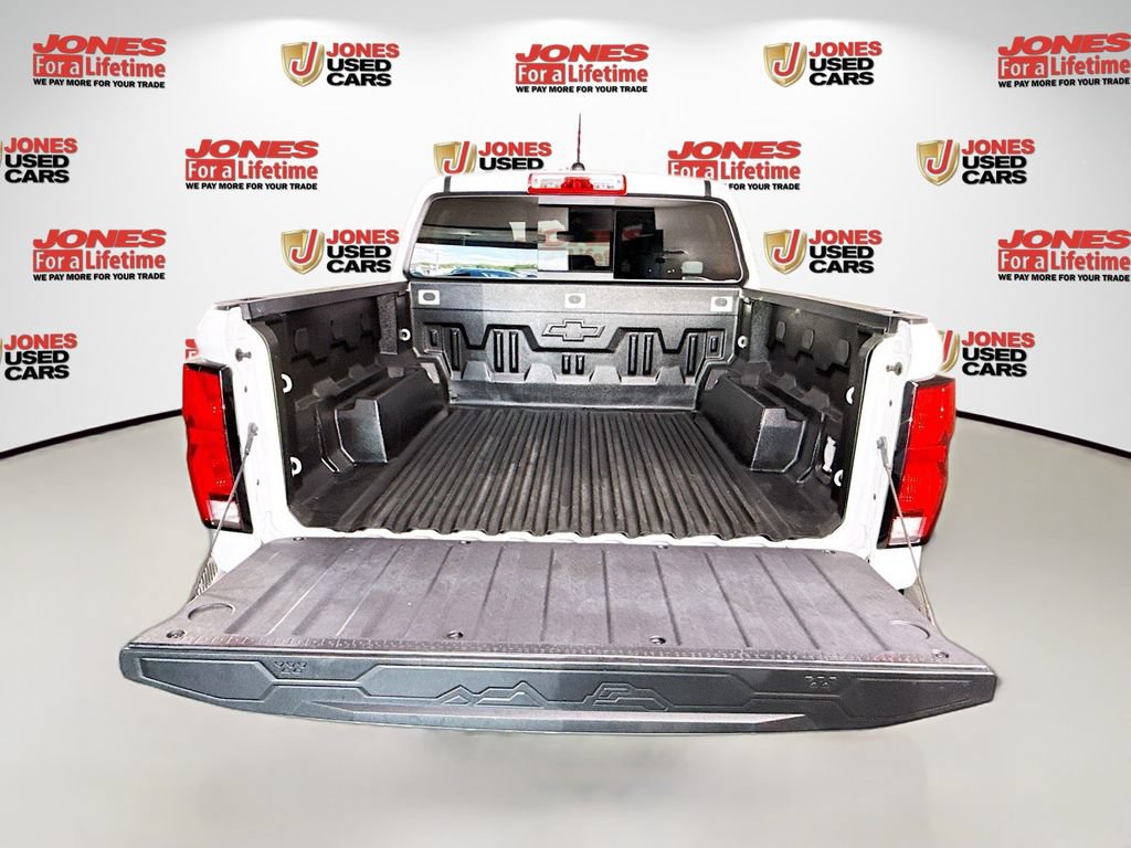 Used 2024 Chevrolet Colorado Z71 w/ Advanced Trailering Package AWD/4WD image 27
