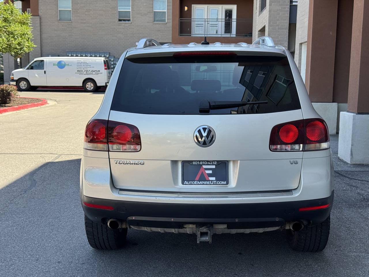 Used 2008 Volkswagen Touareg V6 AWD/4WD image 4