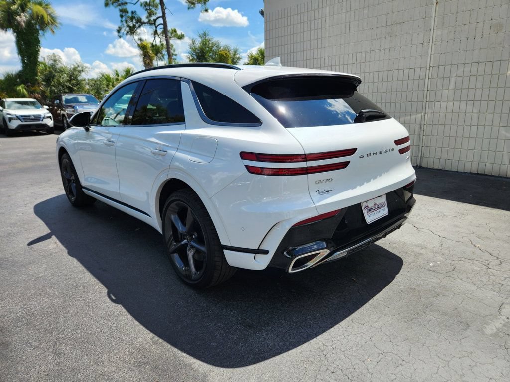 Used 2026 Genesis GV70 2.5T Sport Prestige AWD/4WD image 3