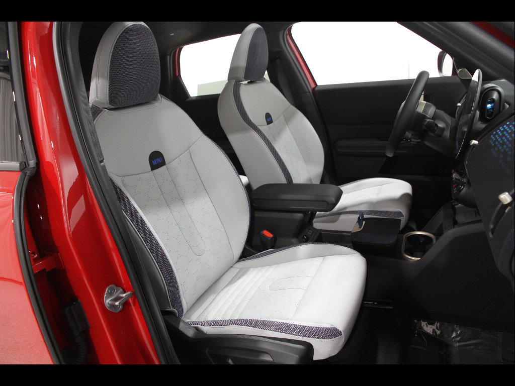 Certified 2026 MINI Cooper Countryman S image 19