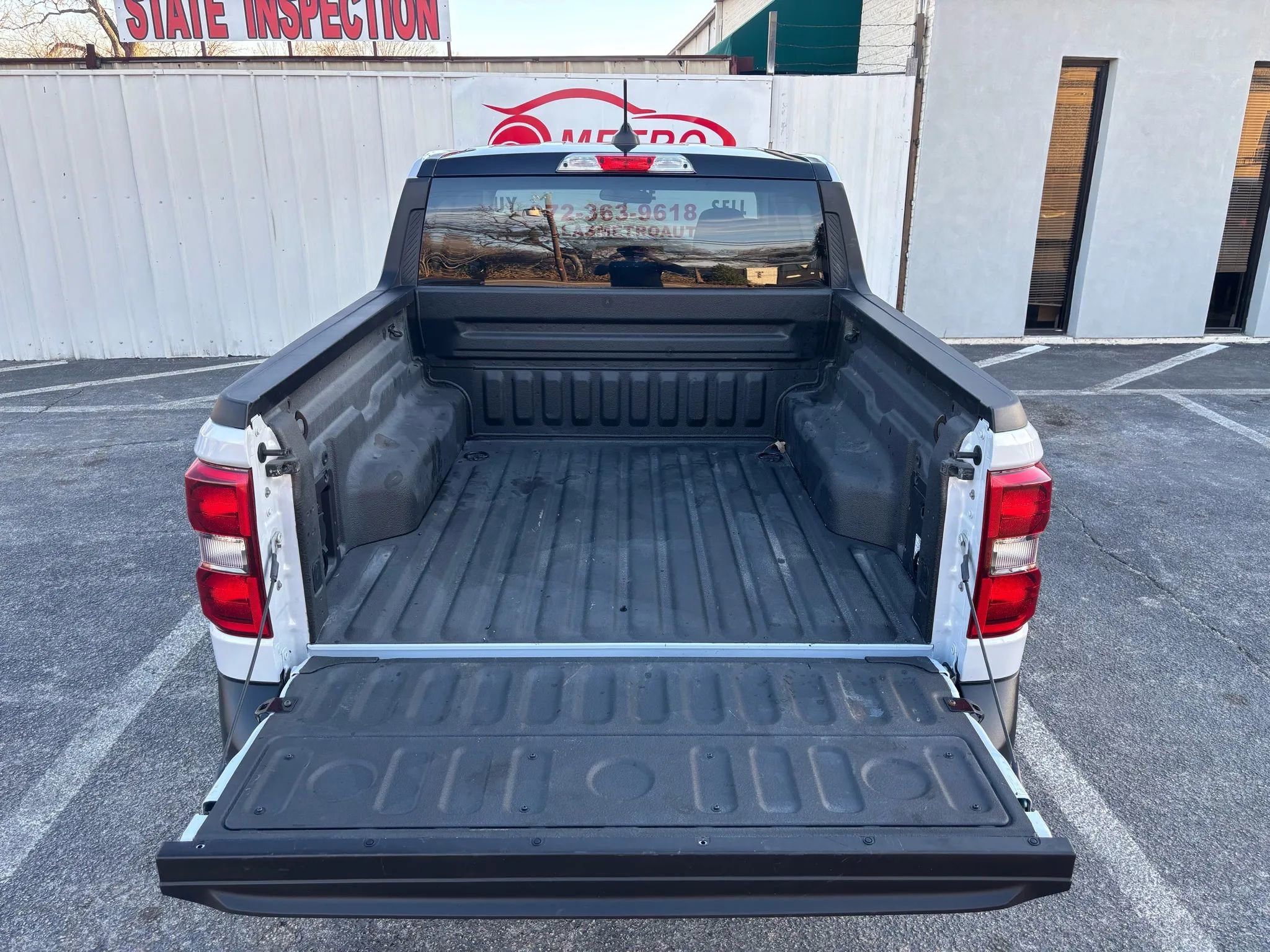 Used 2025 Ford Maverick XLT w/ XLT Luxury Package image 5