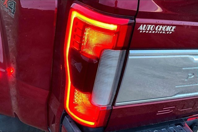 Used 2019 Ford F350 Platinum image 24