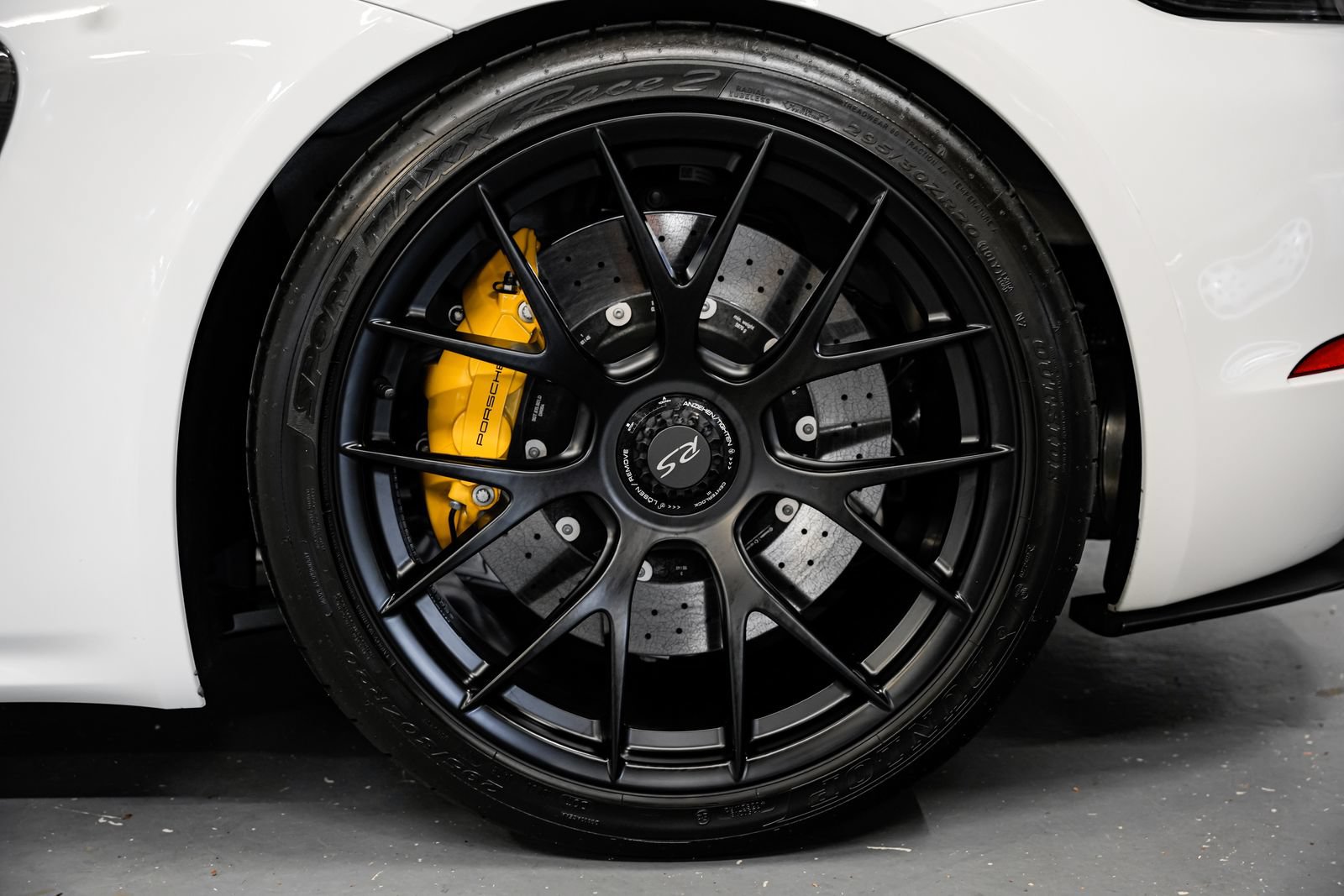 Used 2024 Porsche 718 Boxster Spyder RS RWD image 44