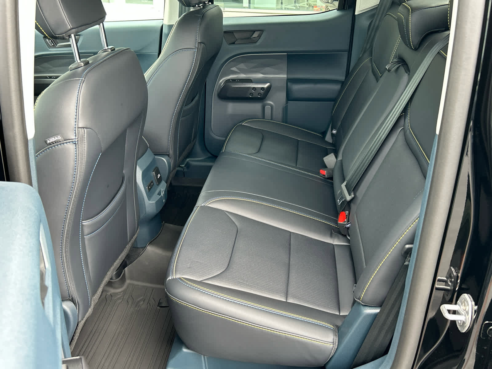 New 2025 Ford Maverick Lobo image 21