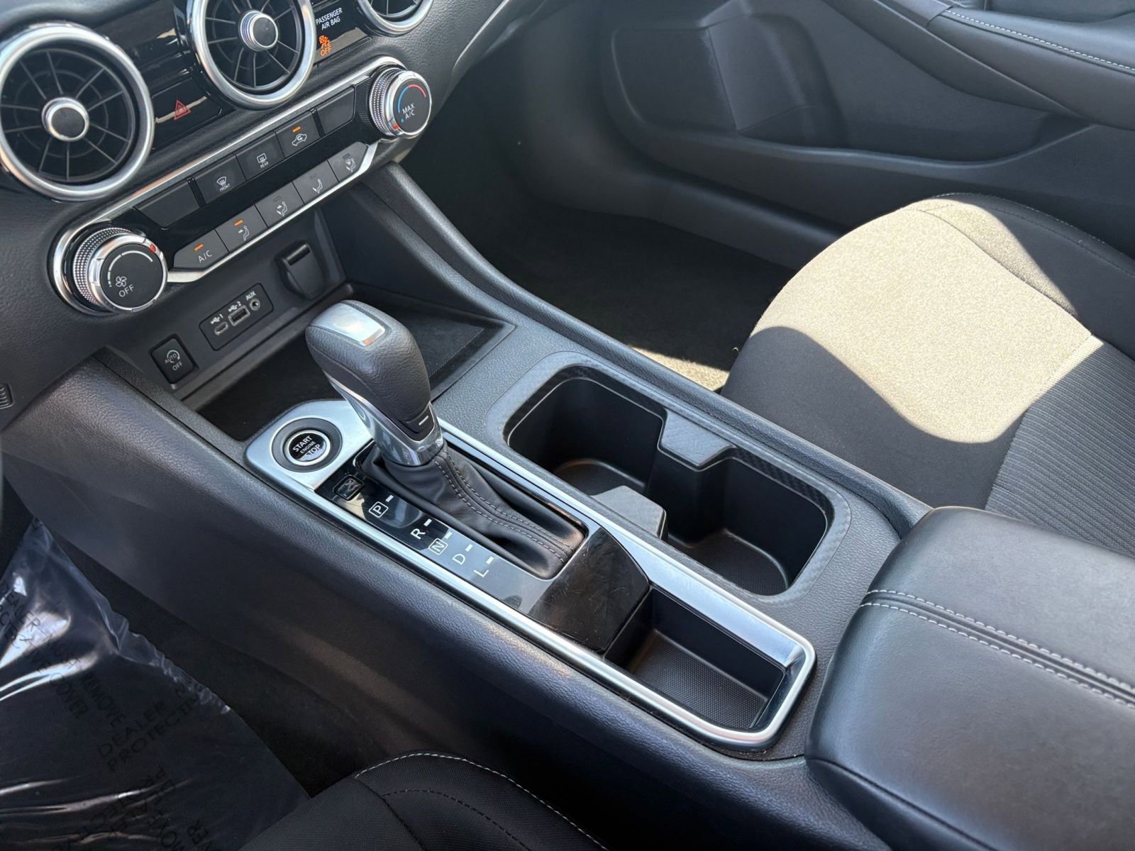 Used 2025 Nissan Sentra SV FWD image 39