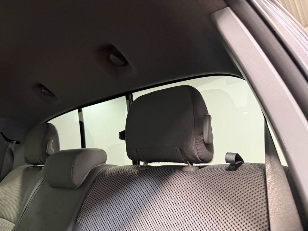 Used 2015 Toyota Tacoma PreRunner w/ TRD Sport Package RWD image 9