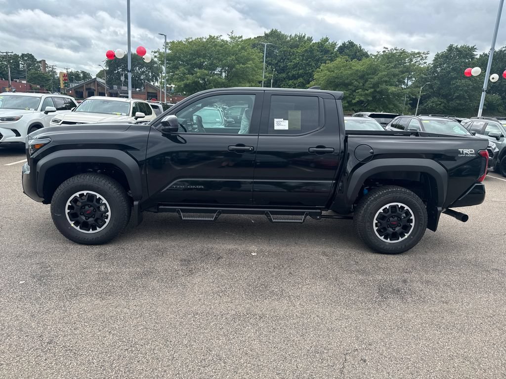 New 2026 Toyota Tacoma TRD Off-Road AWD/4WD image 4