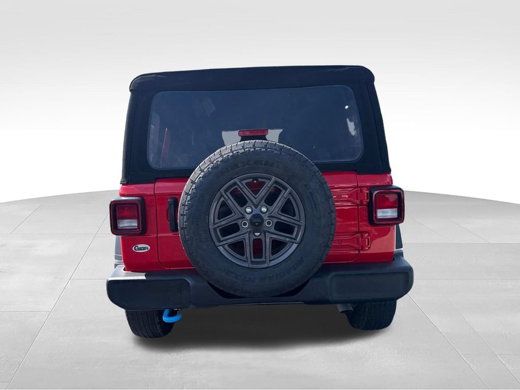 Used 2024 Jeep Wrangler Unlimited Sport AWD/4WD image 9