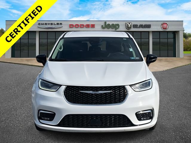 Used 2024 Chrysler Pacifica Touring-L image 40