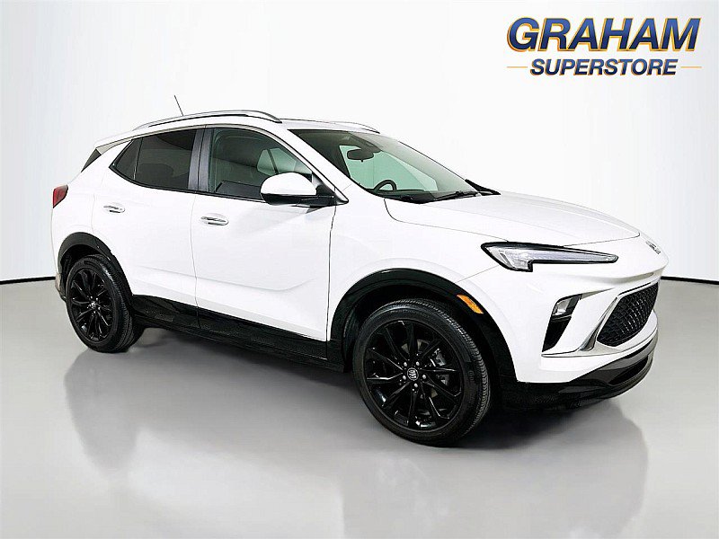 Used 2024 Buick Encore GX Sport Touring w/ Experience Buick Package AWD/4WD image 1