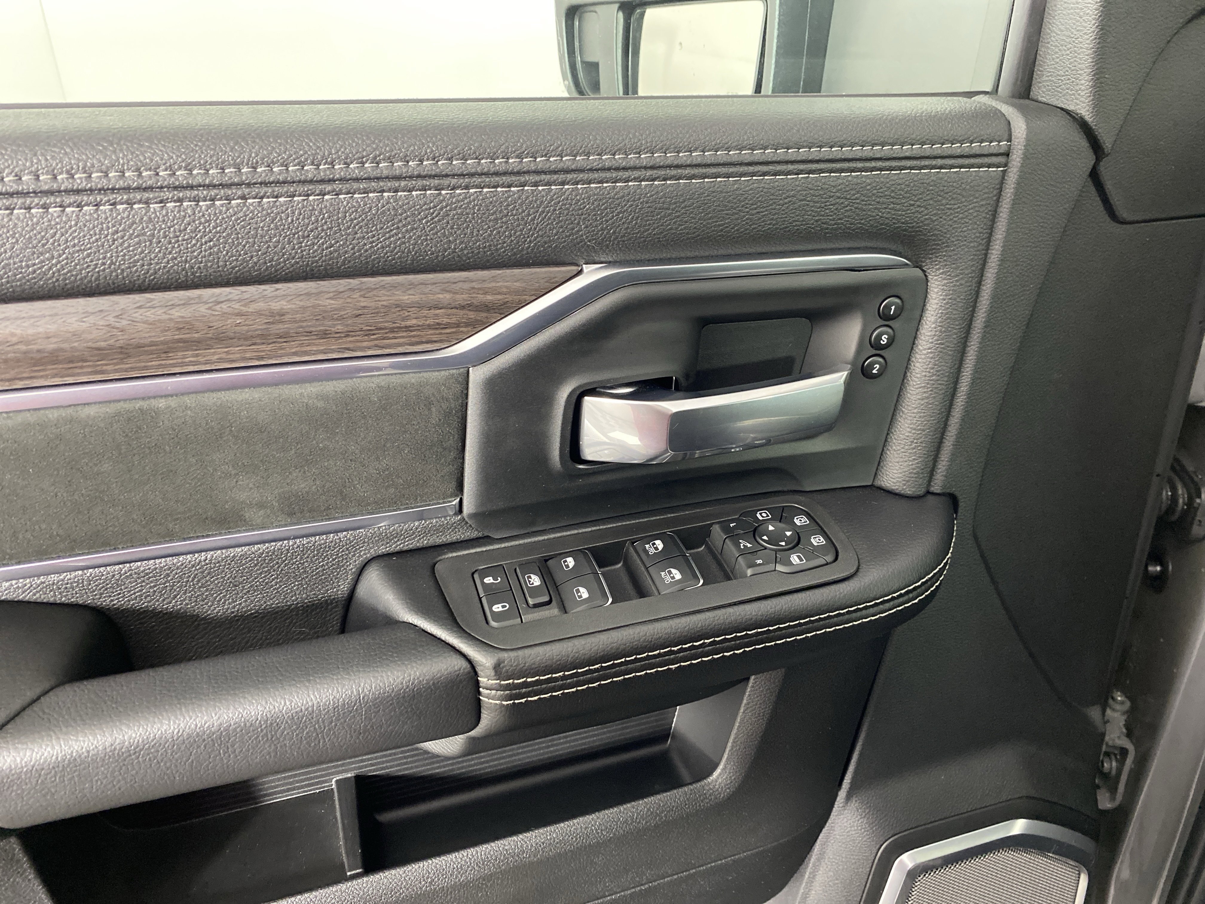 New 2026 RAM 2500 Laramie image 15