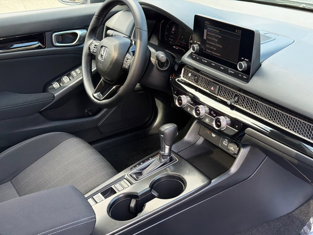 Used 2023 Honda Civic EX image 7