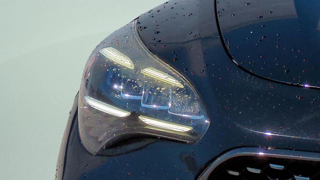 Used 2022 Kia Stinger GT-Line w/ Sun & Sound Package image 9